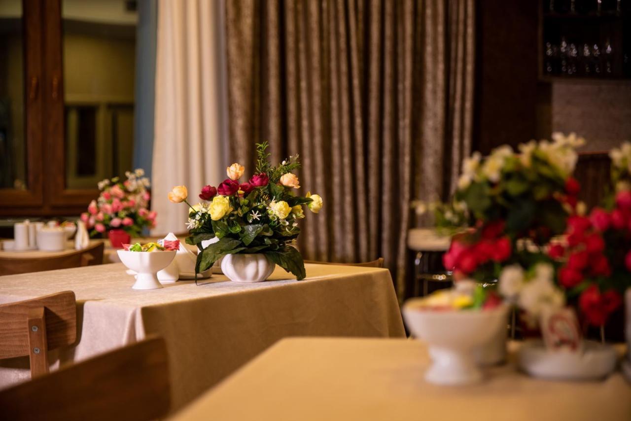 Sebail Inn Hotel Баку Экстерьер фото