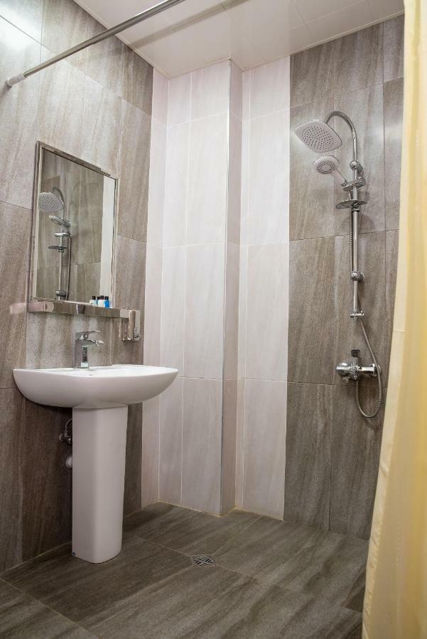 Sebail Inn Hotel Баку Экстерьер фото